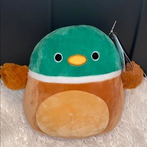 Avery Duck Squishmallow 8”